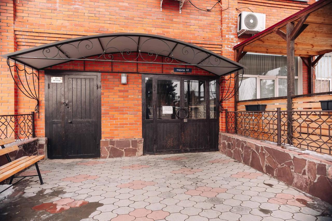 Апартаменты Люкс Рядом С Рекой Иртыш Pavlodar Ngoại thất bức ảnh